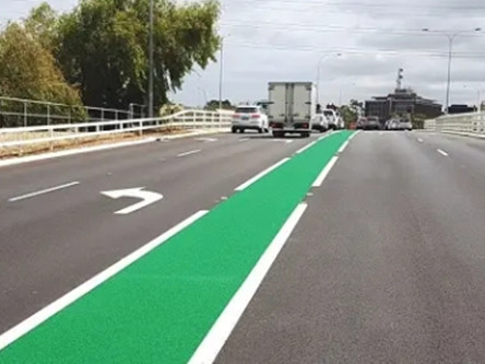 海安公路路面改色